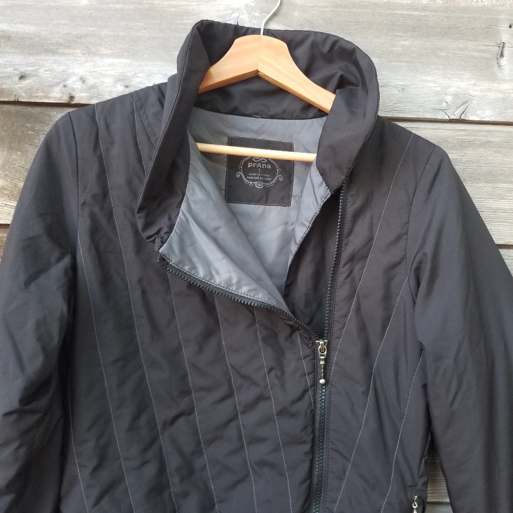 Prana Women's Asymmetrical Black Zip Jacket, Small - Picture 7 of 9